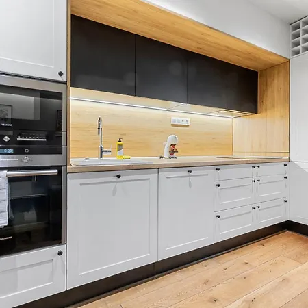 Lam Great Comfort 3br Ac * Pozsony